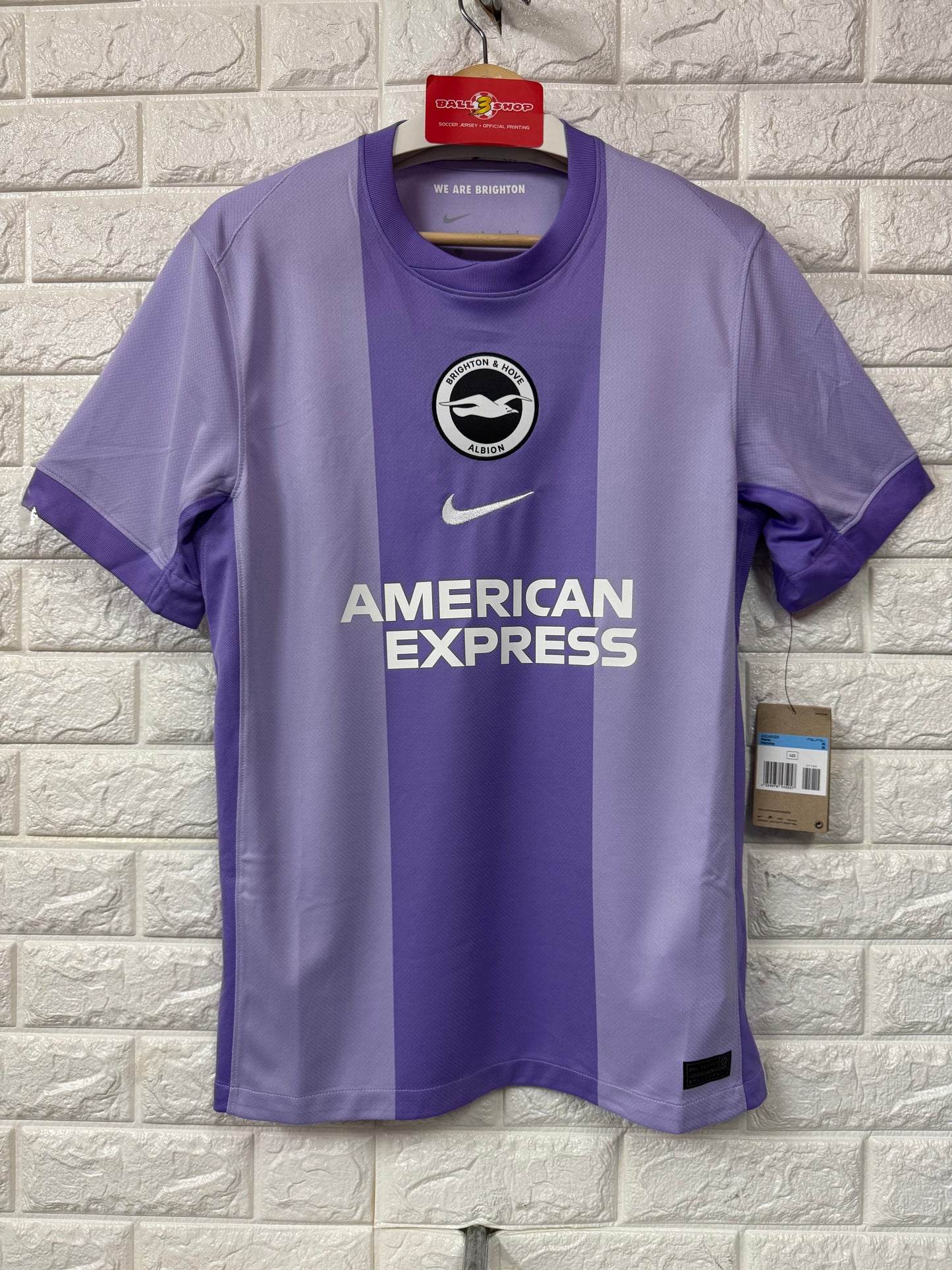 2025-26 白禮頓作客球衣