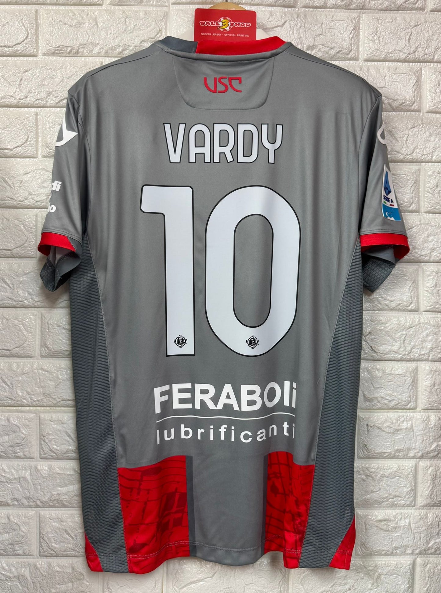 2025-26 克雷莫納主場球衣