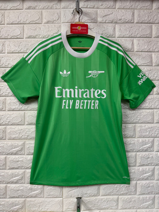 2025-26  阿仙奴守門員球衣