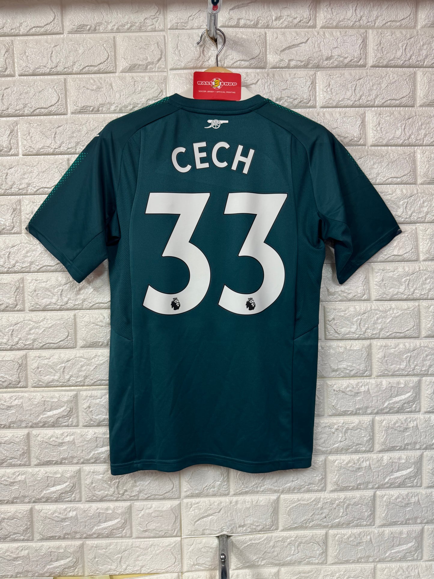 2017-18 阿仙奴守門員 33 CECH 球衣