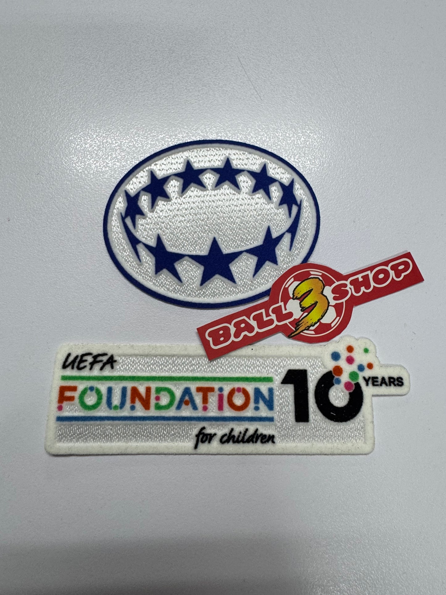 女子歐聯章+ UEFA Foundation 10周年章
